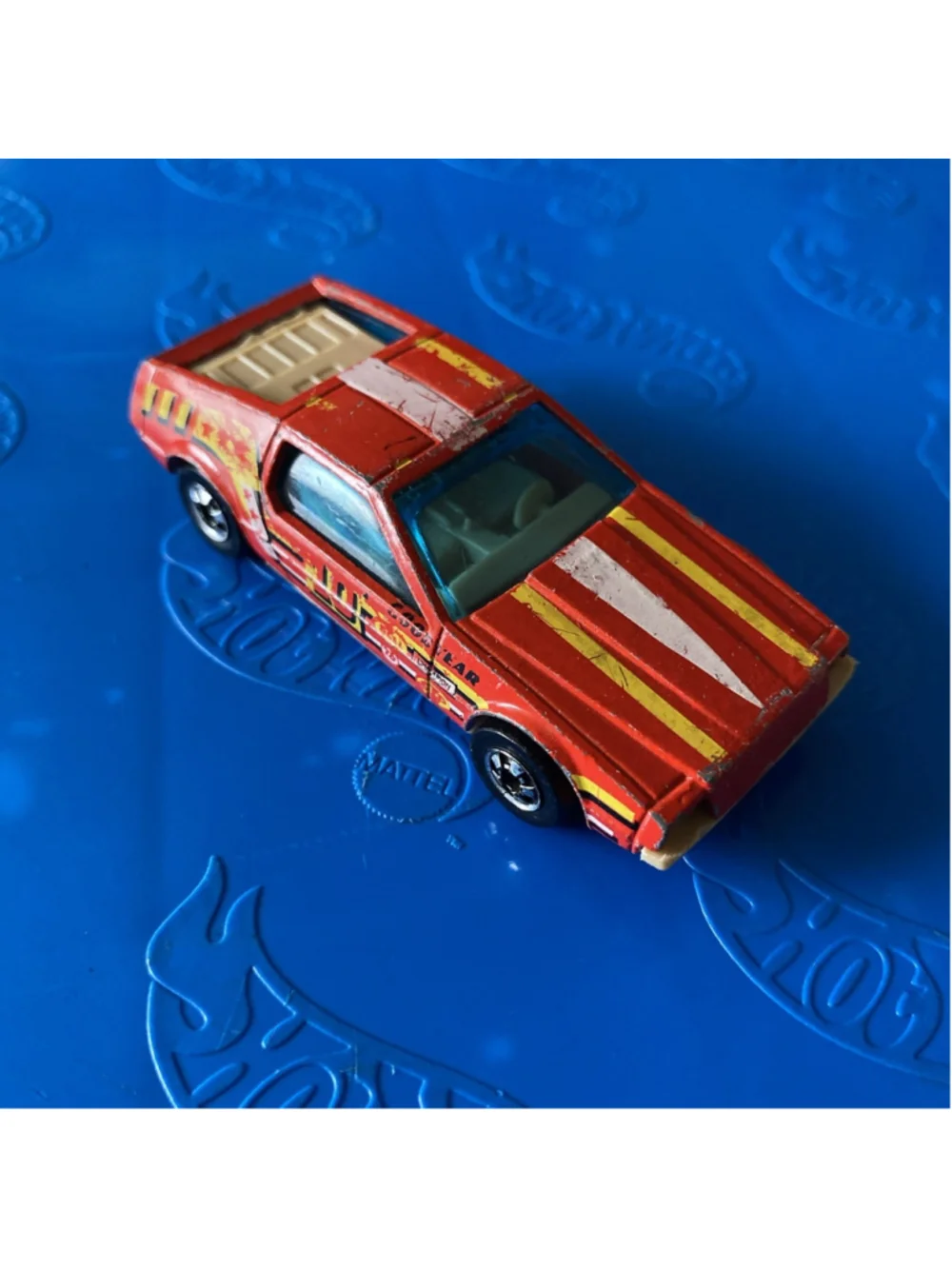 1979 Hot Wheels DELOREAN #10 Good Year Turismo Mattel VINTAGE Toy Car Red